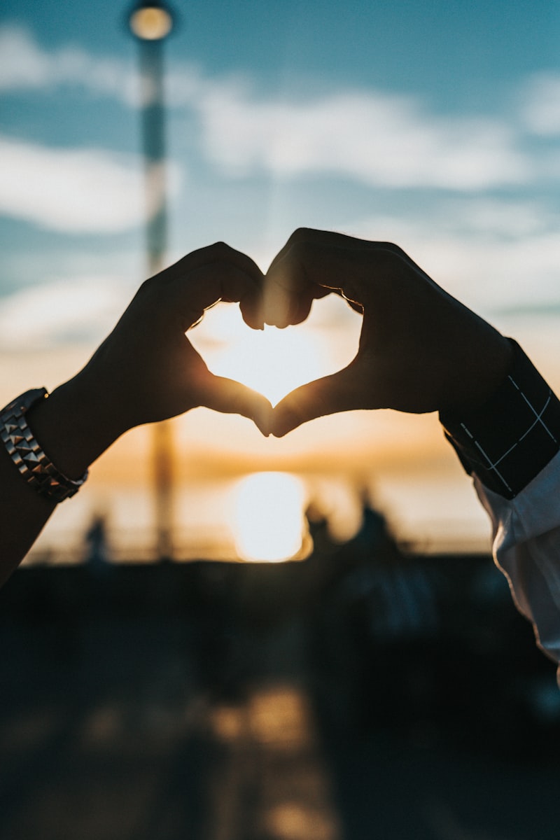 Couple in a calm, connected moment – relationship therapy in Chennai